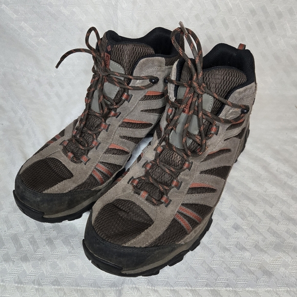 Columbia Other - Columbia Men's Omni Grip Waterproof Brown Suede Ankle Hiking Boot Size 15 Wide
